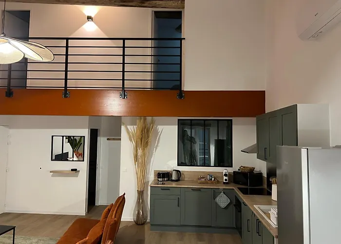 Apartamento Le Loft Du Canal Du Midi&son Garage Vélos-capestang *
